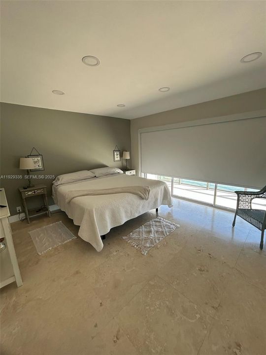 待售: $799,000 (2 贝兹, 2 浴室, 1345 平方英尺)