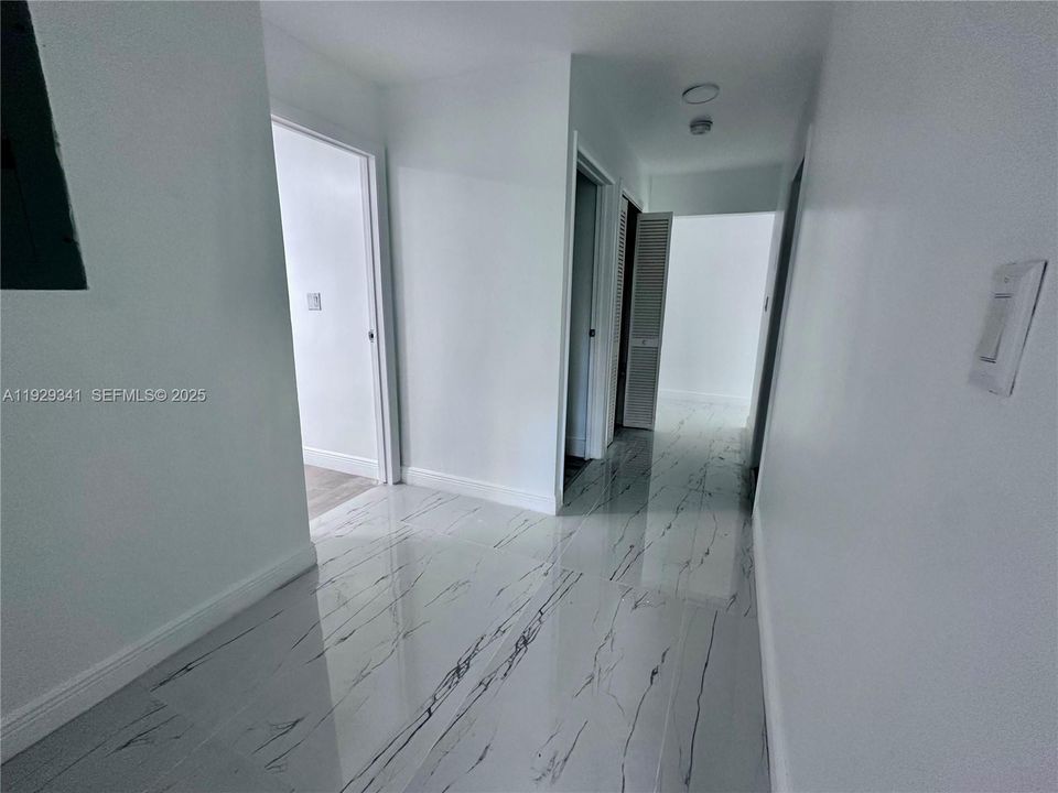 В аренду: $3,500 (4 спален, 3 ванн, 4270 Квадратных фут)