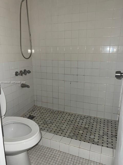 En Renta: $2,300 (3 camas, 2 baños, 1280 Pies cuadrados)