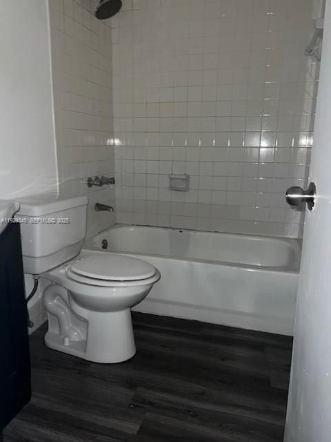 En Renta: $2,300 (3 camas, 2 baños, 1280 Pies cuadrados)