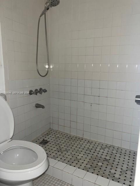 En Renta: $2,300 (3 camas, 2 baños, 1280 Pies cuadrados)