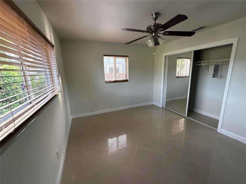 For Rent: $3,200 (3 beds, 2 baths, 1282 Square Feet)