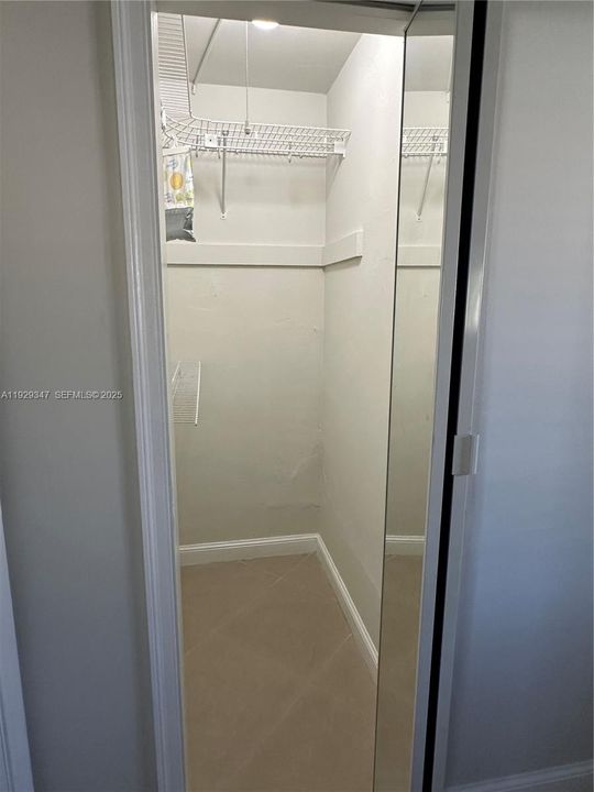 For Rent: $3,200 (3 beds, 2 baths, 1282 Square Feet)