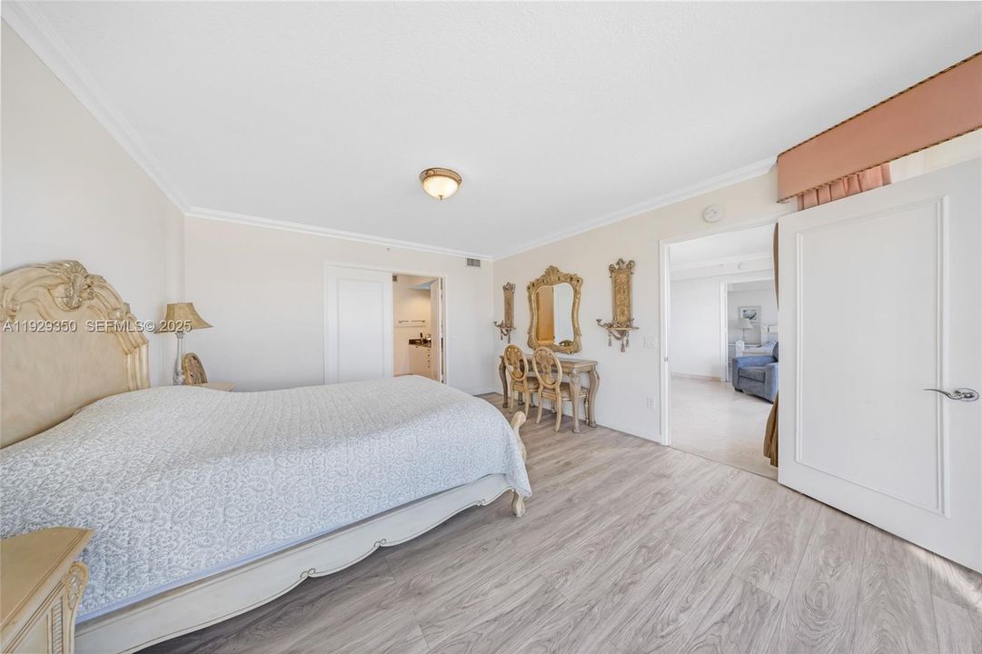 For Rent: $7,000 (3 beds, 3 baths, 1840 Square Feet)