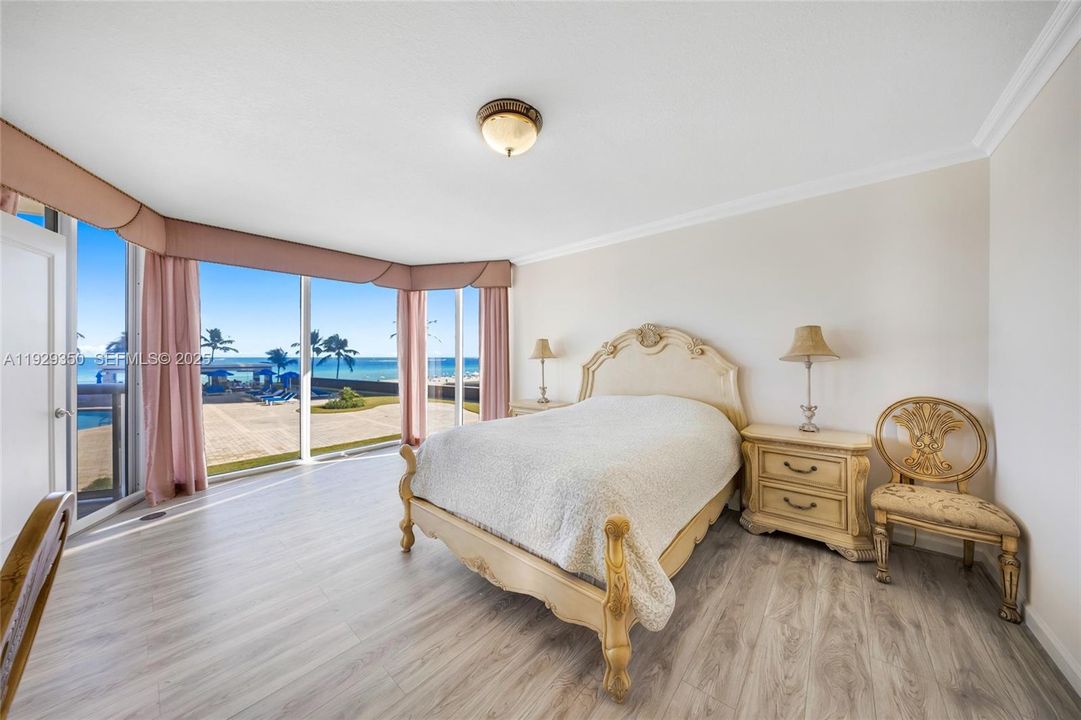 For Rent: $7,000 (3 beds, 3 baths, 1840 Square Feet)