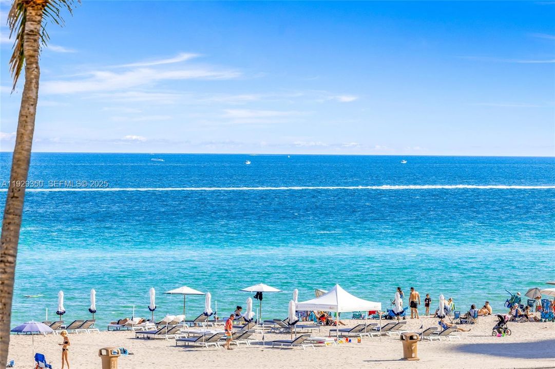 For Rent: $7,000 (3 beds, 3 baths, 1840 Square Feet)