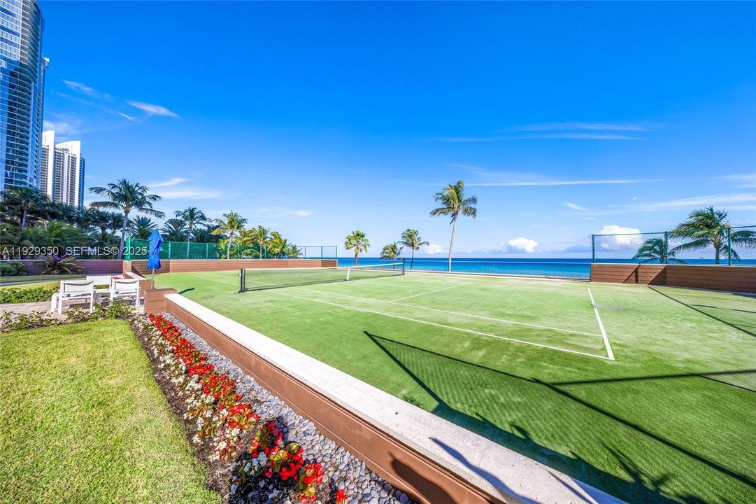 For Rent: $7,000 (3 beds, 3 baths, 1840 Square Feet)