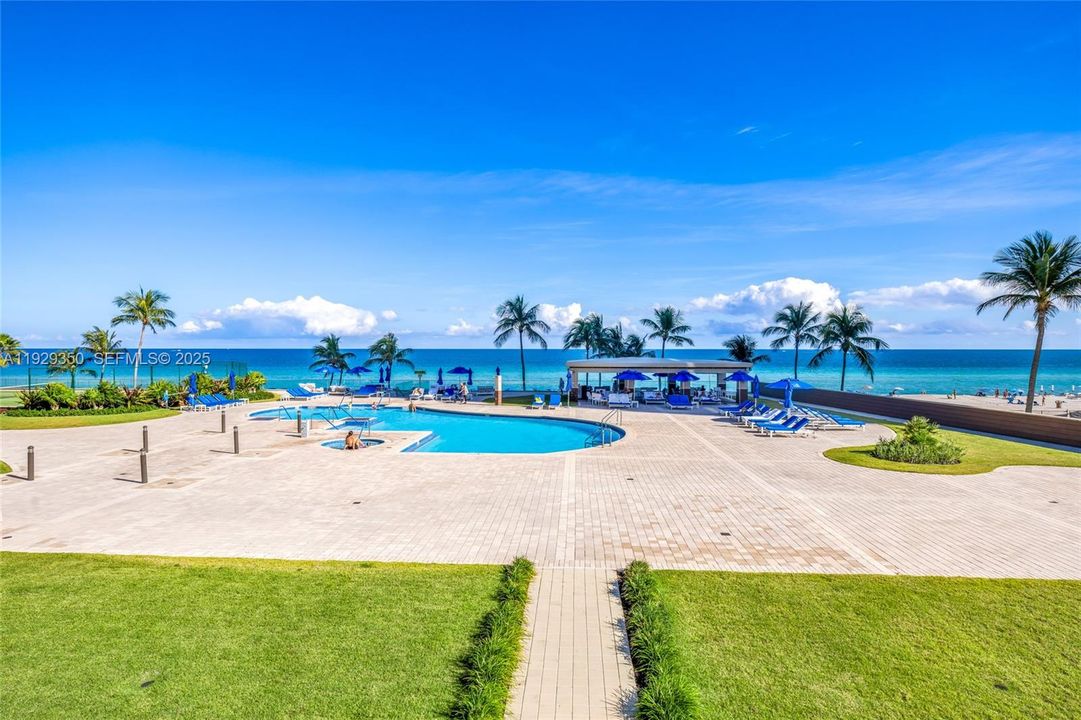 For Rent: $7,000 (3 beds, 3 baths, 1840 Square Feet)