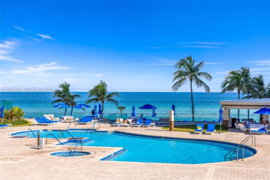 For Rent: $7,000 (3 beds, 3 baths, 1840 Square Feet)