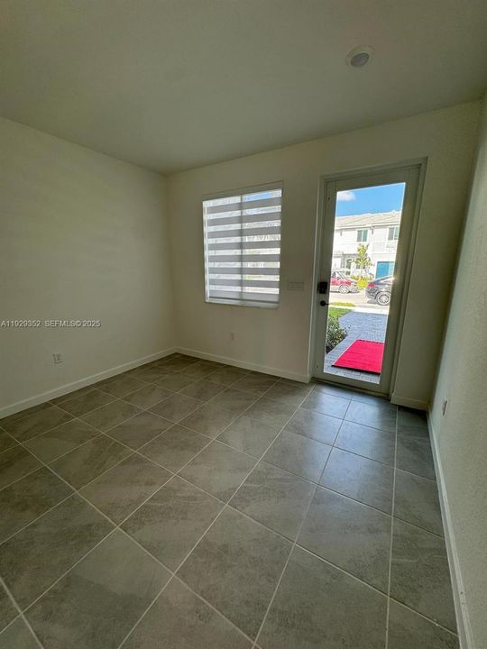 For Rent: $2,500 (3 beds, 2 baths, 0 Square Feet)