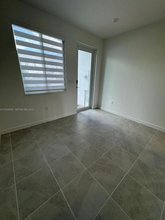 For Rent: $2,500 (3 beds, 2 baths, 0 Square Feet)