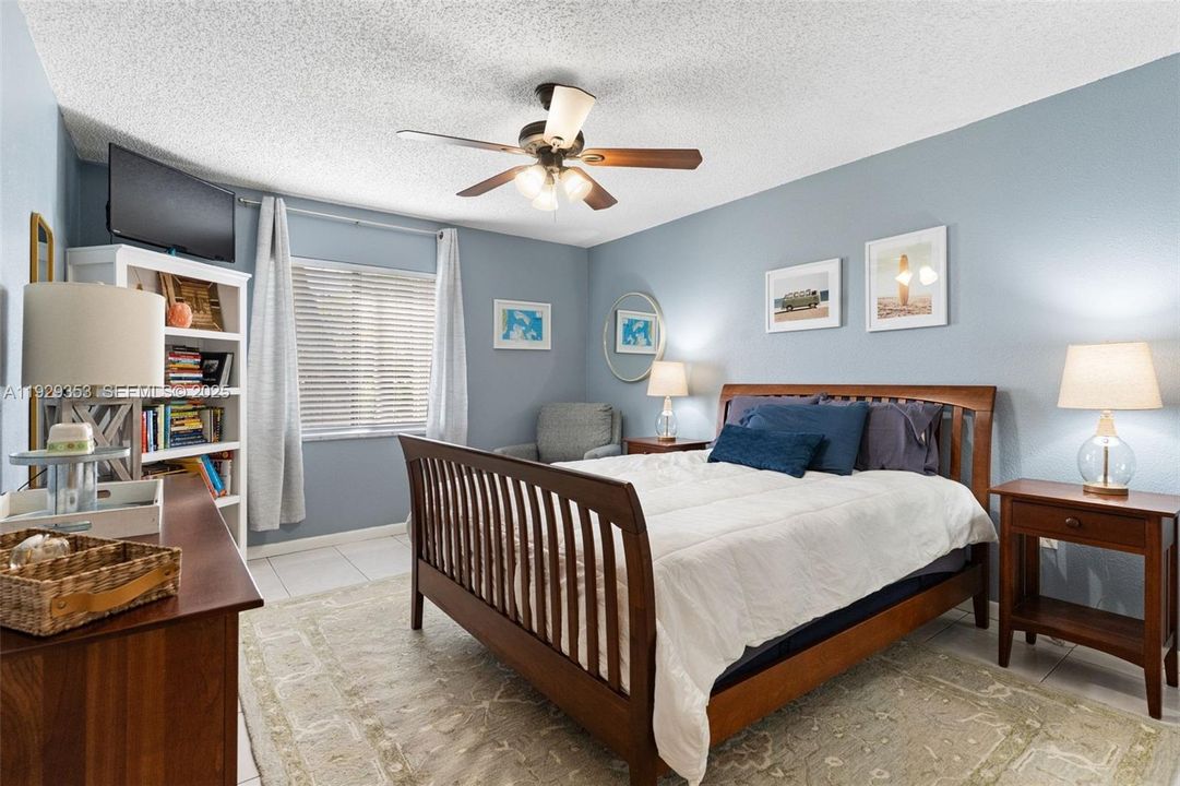 For Sale: $749,900 (3 beds, 2 baths, 1771 Square Feet)