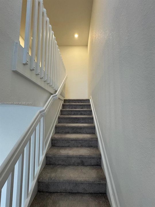 For Rent: $2,500 (3 beds, 3 baths, 0 Square Feet)