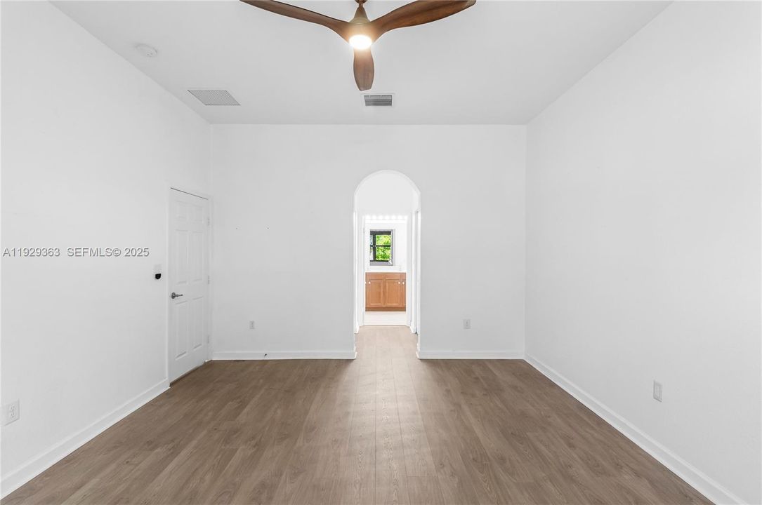 В аренду: $3,600 (3 спален, 2 ванн, 0 Квадратных фут)