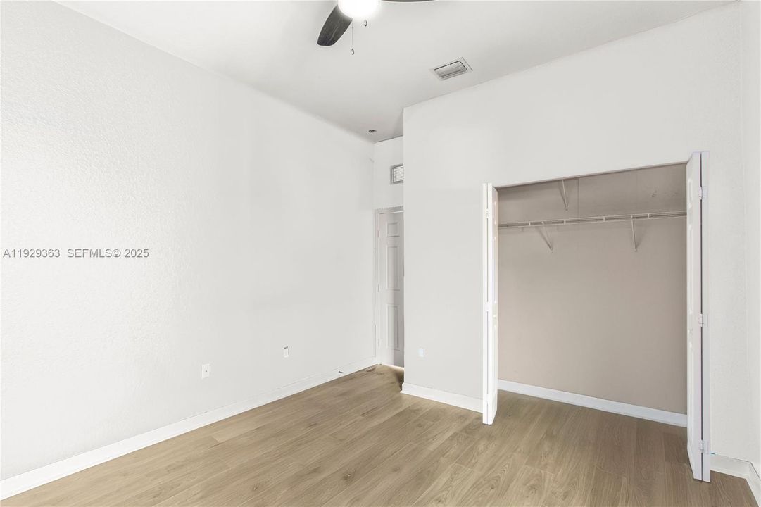 В аренду: $3,600 (3 спален, 2 ванн, 0 Квадратных фут)