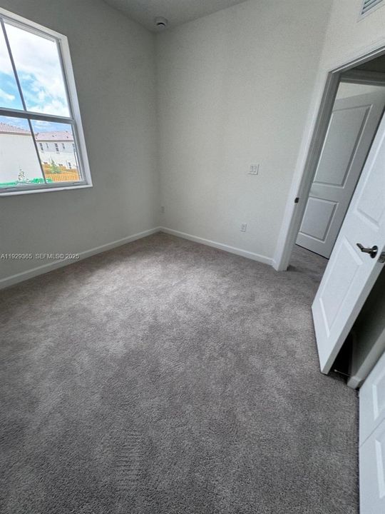 For Rent: $2,500 (3 beds, 3 baths, 0 Square Feet)