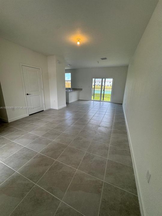 For Rent: $2,500 (3 beds, 3 baths, 0 Square Feet)