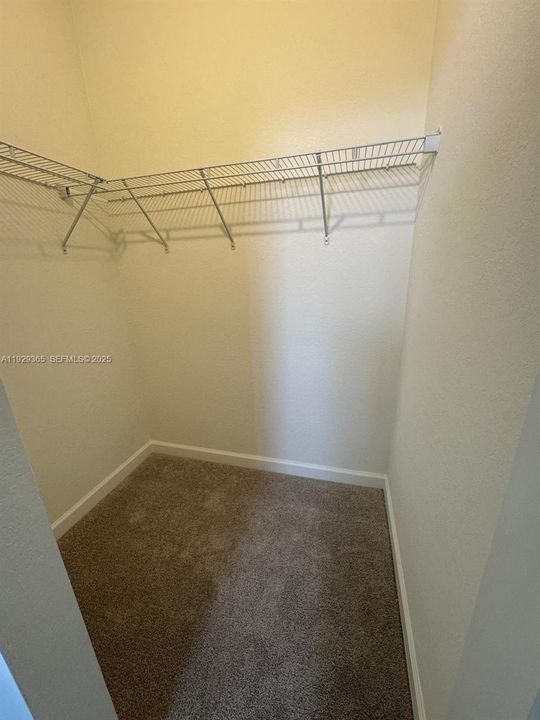 For Rent: $2,500 (3 beds, 3 baths, 0 Square Feet)