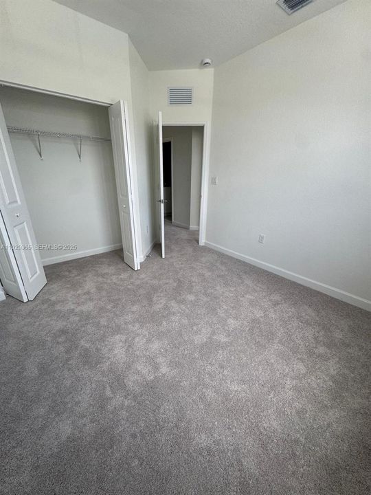 For Rent: $2,500 (3 beds, 3 baths, 0 Square Feet)