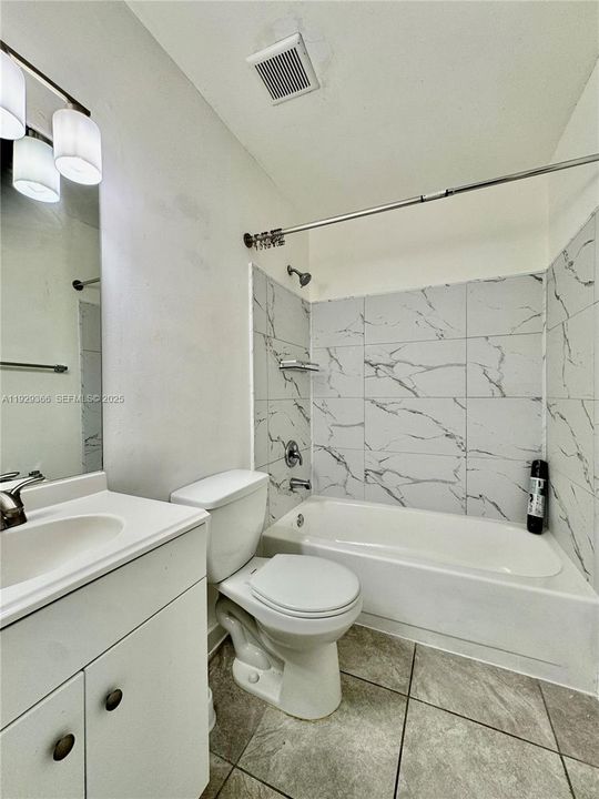 For Rent: $2,200 (3 beds, 2 baths, 1518 Square Feet)