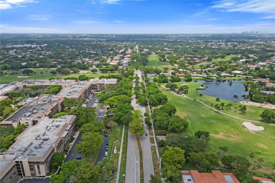 For Sale: $339,900 (2 beds, 2 baths, 1383 Square Feet)