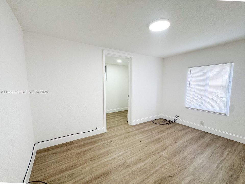 En Venta: $275,000 (3 camas, 1 baños, 572 Pies cuadrados)