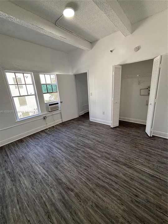 В аренду: $1,600 (1 спален, 1 ванн, 600 Квадратных фут)