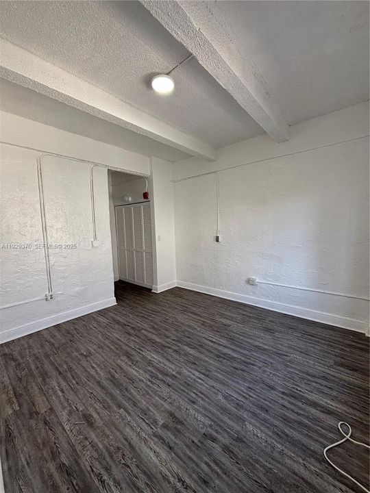 В аренду: $1,600 (1 спален, 1 ванн, 600 Квадратных фут)