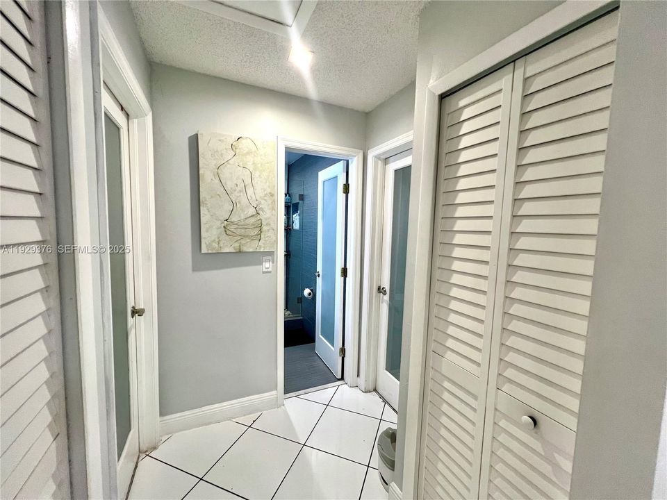 出租: $2,750 (2 贝兹, 1 浴室, 950 平方英尺)