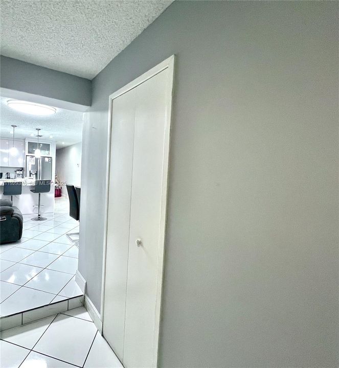 出租: $2,750 (2 贝兹, 1 浴室, 950 平方英尺)