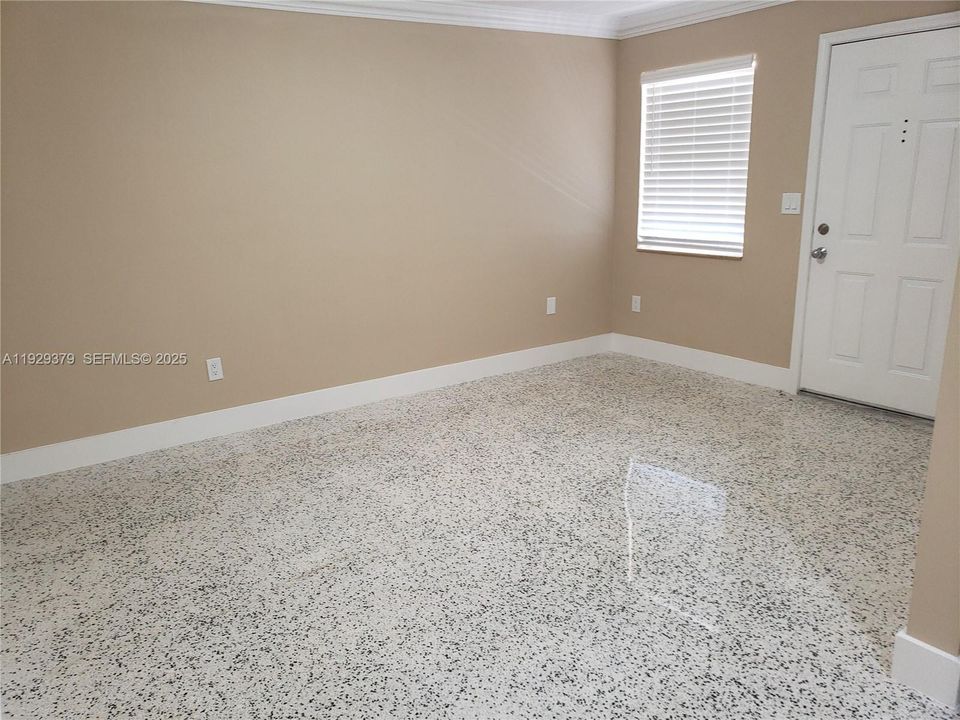 For Rent: $1,945 (1 beds, 1 baths, 0 Square Feet)