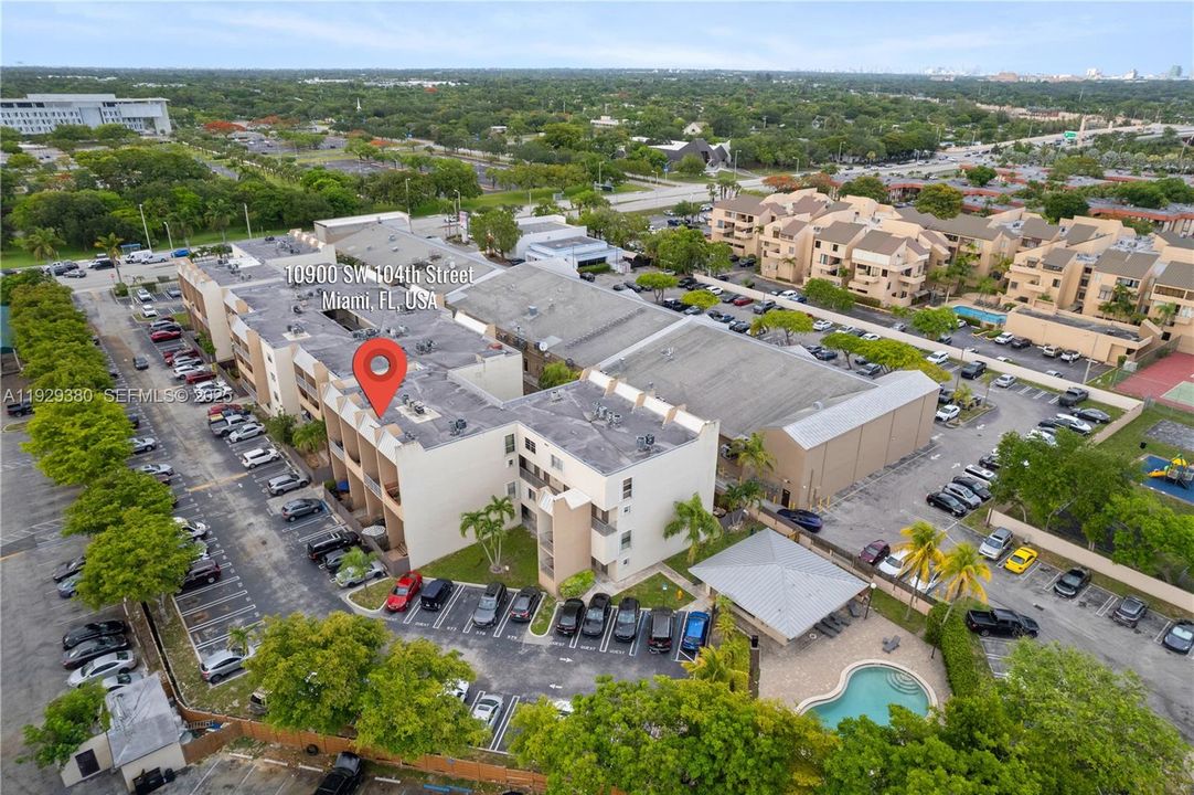 В аренду: $2,150 (2 спален, 1 ванн, 1350 Квадратных фут)