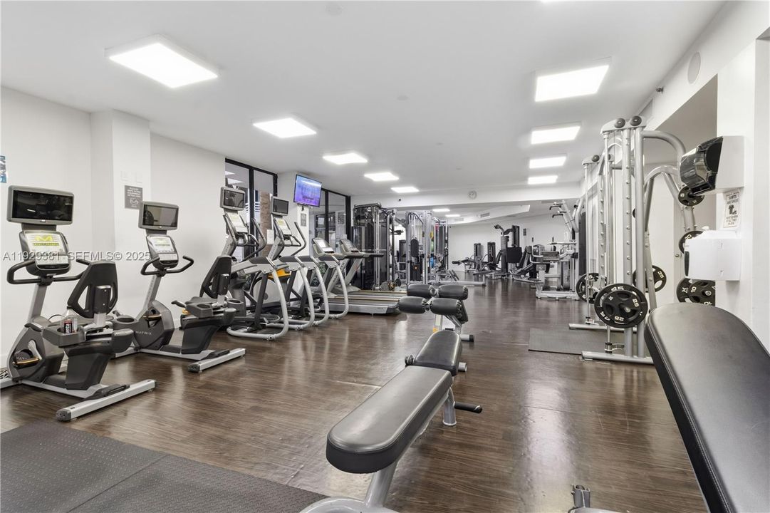 На продажу: $540,000 (2 спален, 2 ванн, 1181 Квадратных фут)