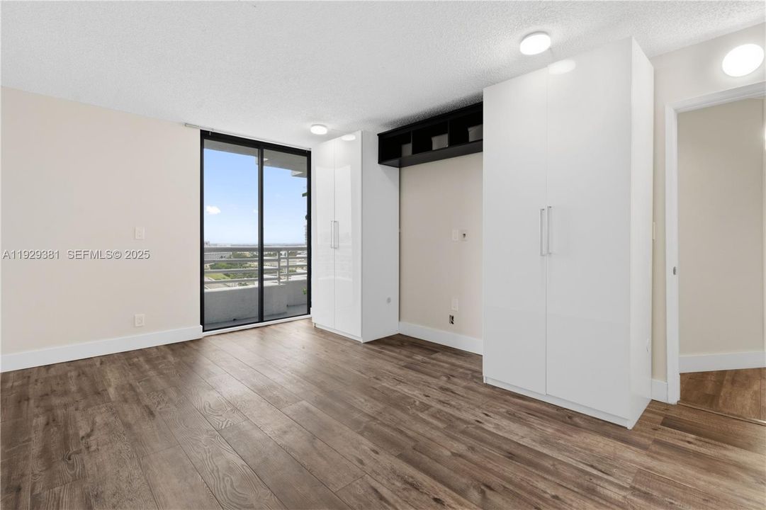 На продажу: $540,000 (2 спален, 2 ванн, 1181 Квадратных фут)