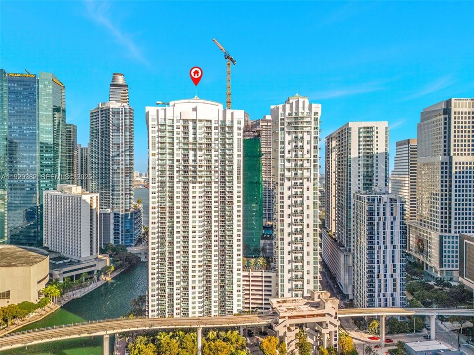 На продажу: $675,000 (2 спален, 2 ванн, 1058 Квадратных фут)