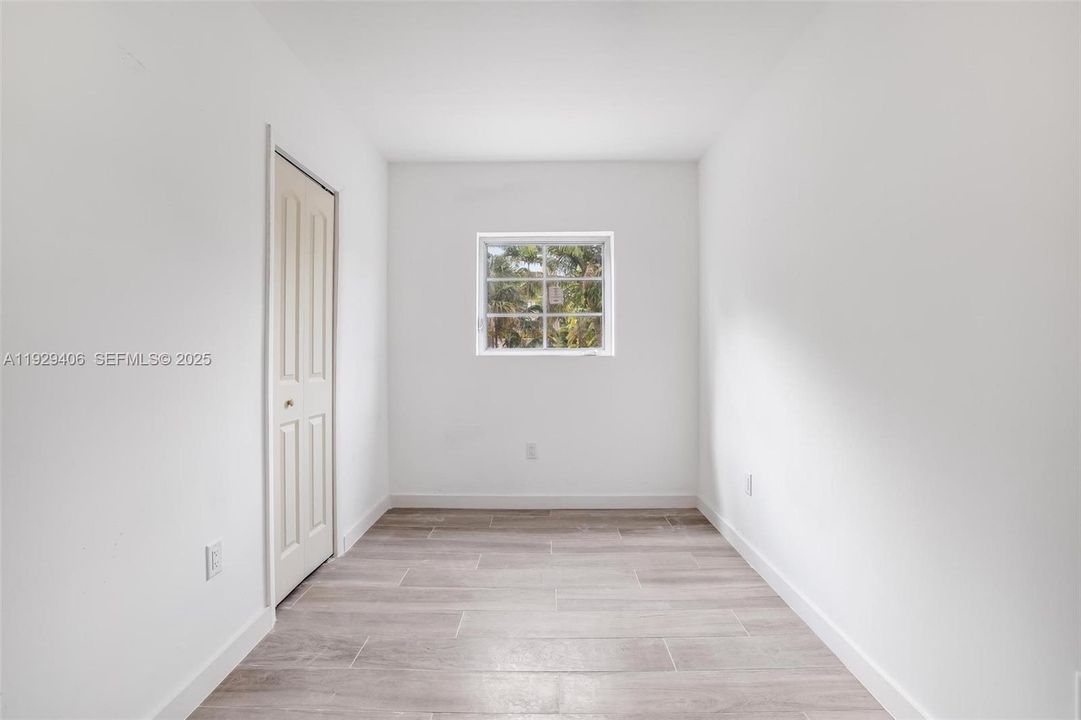 For Rent: $1,850 (2 beds, 1 baths, 598 Square Feet)