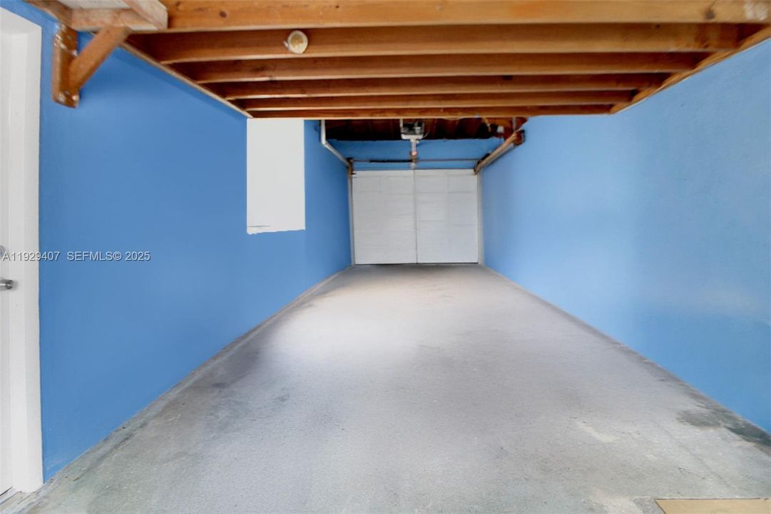 待售: $725,000 (4 贝兹, 3 浴室, 1965 平方英尺)