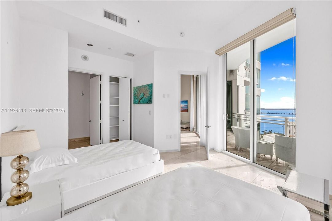 For Rent: $6,500 (2 beds, 2 baths, 1326 Square Feet)