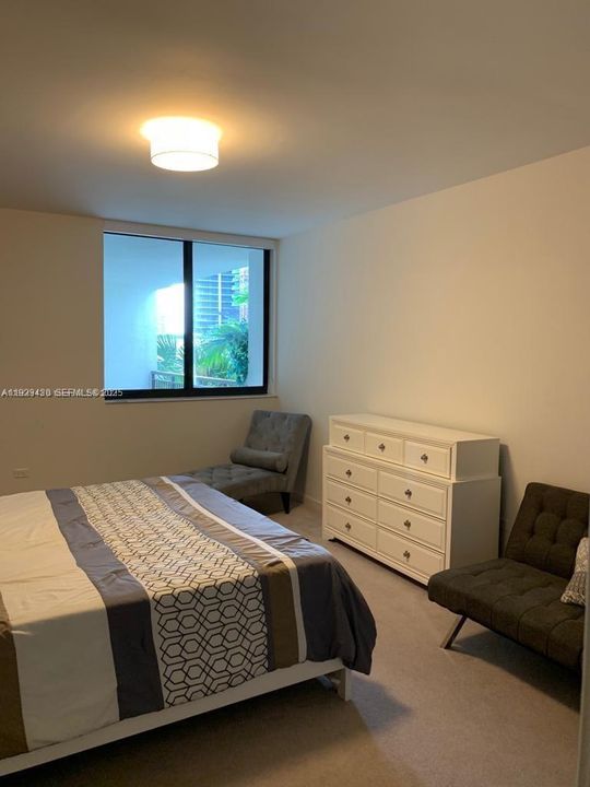 В аренду: $3,500 (2 спален, 2 ванн, 1384 Квадратных фут)