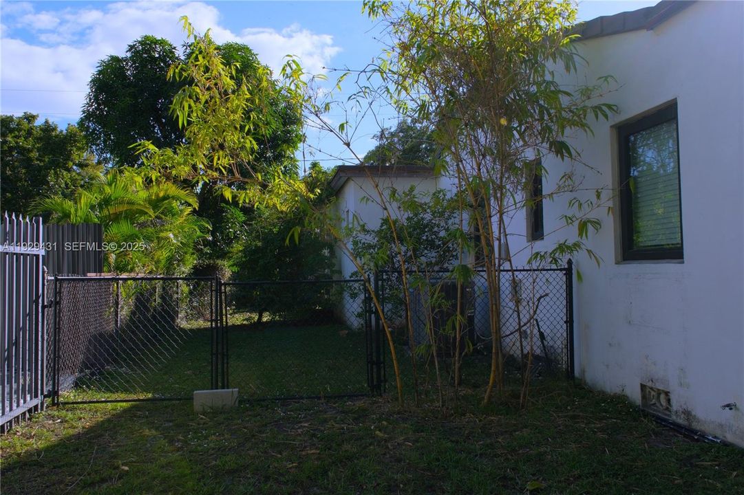 待售: $895,000 (3 贝兹, 3 浴室, 1506 平方英尺)