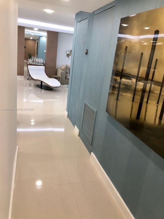 For Rent: $5,800 (2 beds, 2 baths, 1728 Square Feet)