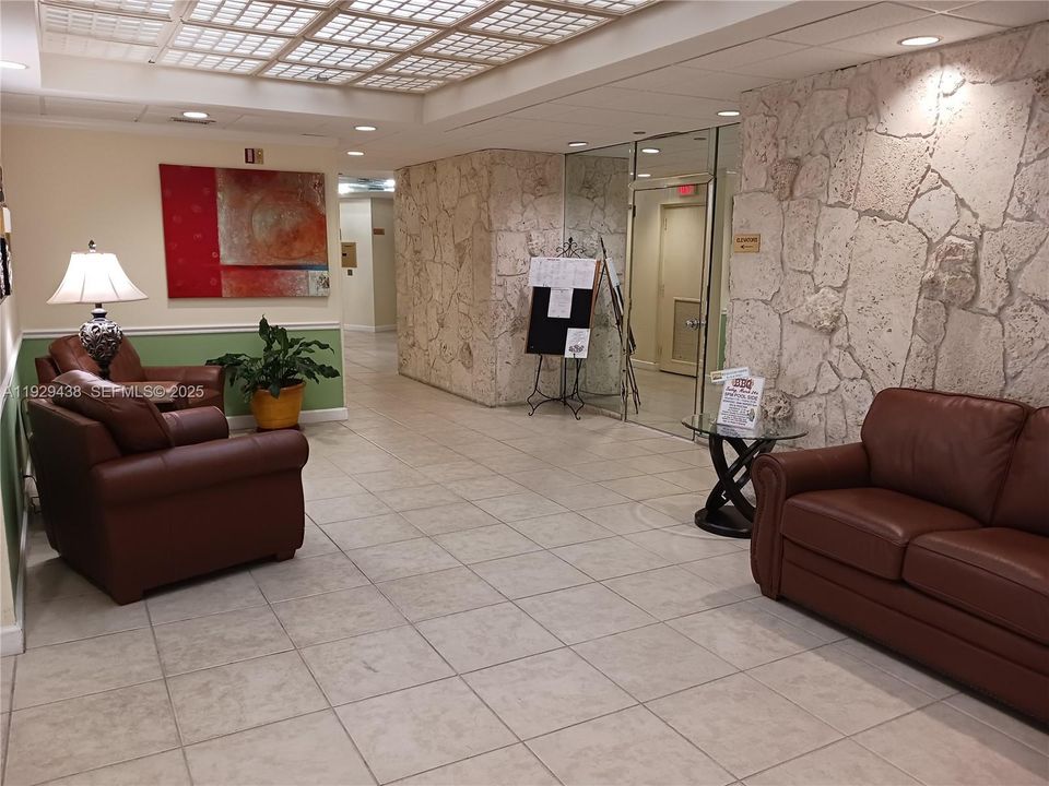 На продажу: $165,000 (2 спален, 2 ванн, 0 Квадратных фут)