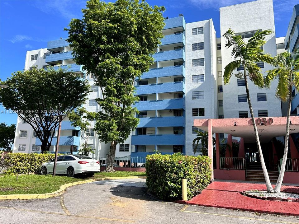 En Venta: $359,900 (3 camas, 2 baños, 1120 Pies cuadrados)