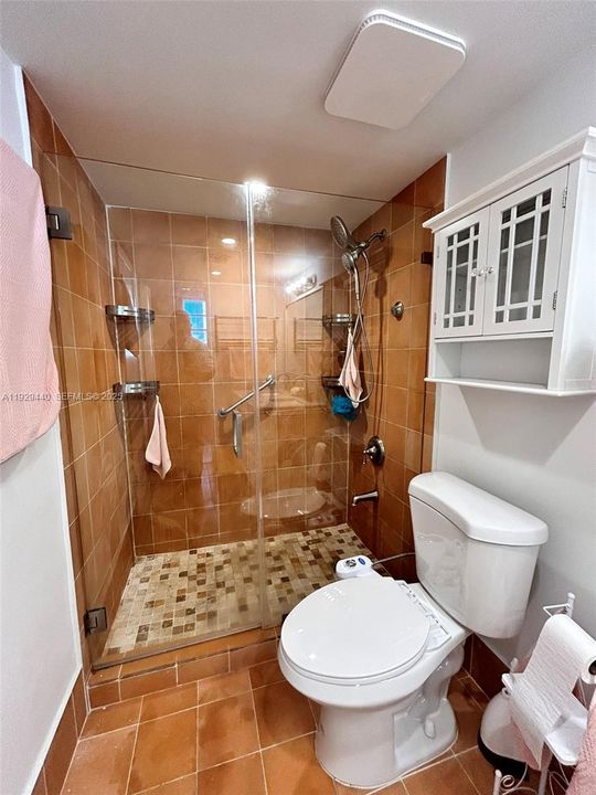 En Venta: $359,900 (3 camas, 2 baños, 1120 Pies cuadrados)