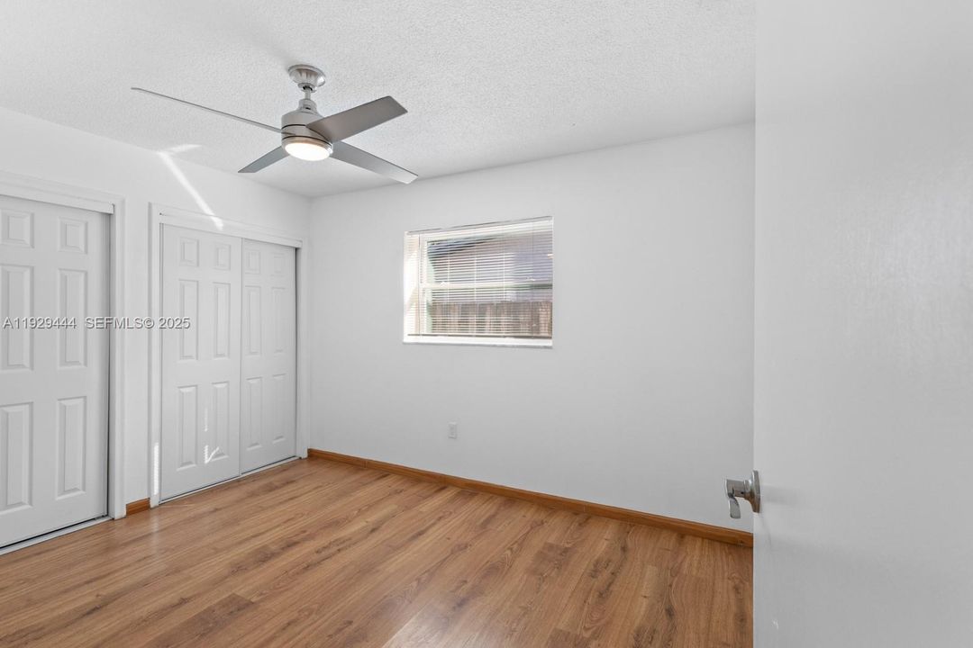 For Rent: $3,500 (3 beds, 2 baths, 1600 Square Feet)