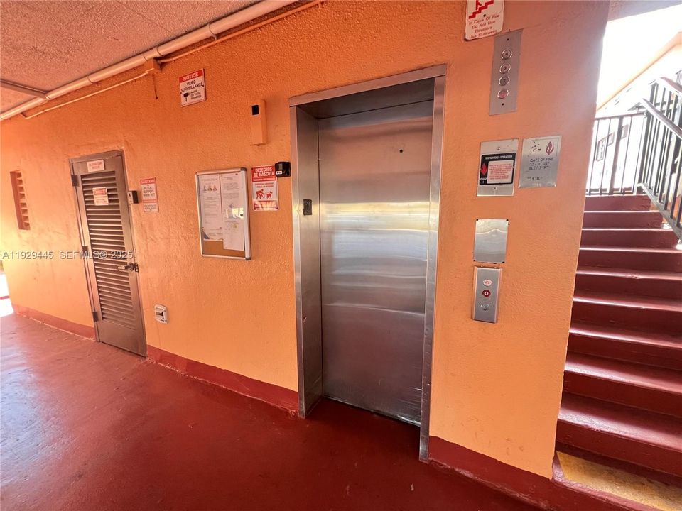 В аренду: $1,800 (1 спален, 1 ванн, 741 Квадратных фут)