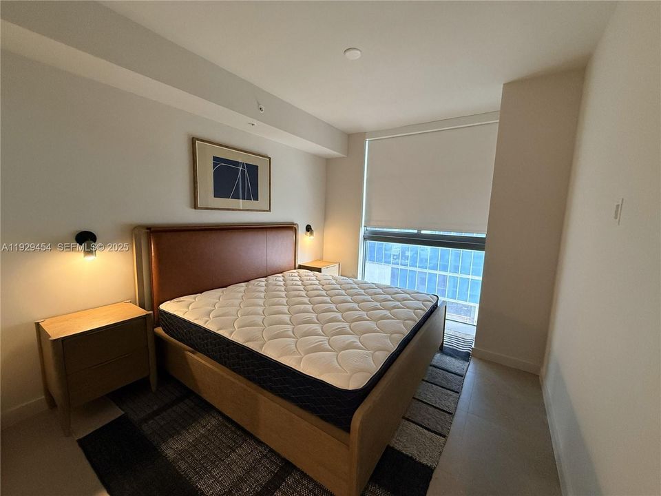 For Sale: $559,900 (1 beds, 1 baths, 630 Square Feet)