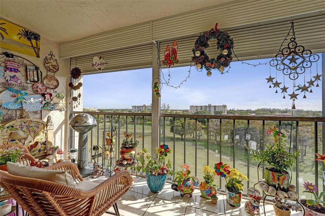 待售: $170,000 (2 贝兹, 2 浴室, 1100 平方英尺)