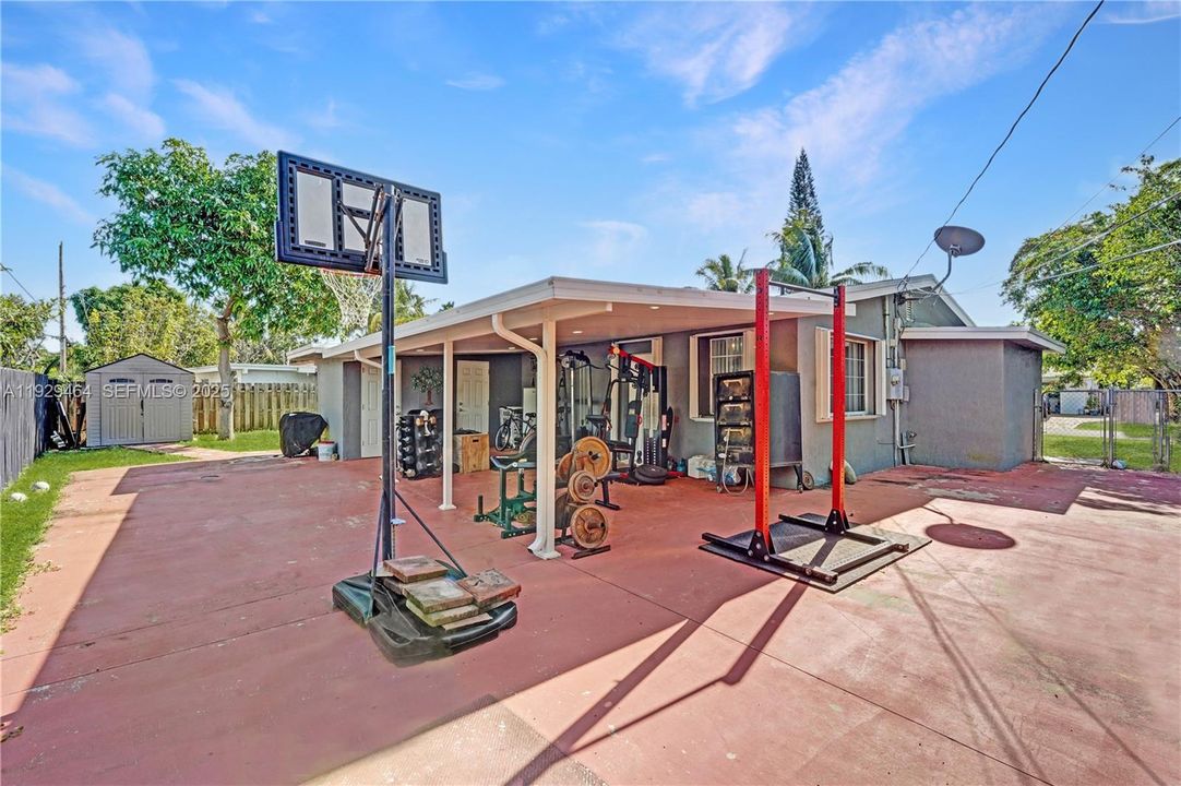 На продажу: $398,000 (3 спален, 1 ванн, 1097 Квадратных фут)