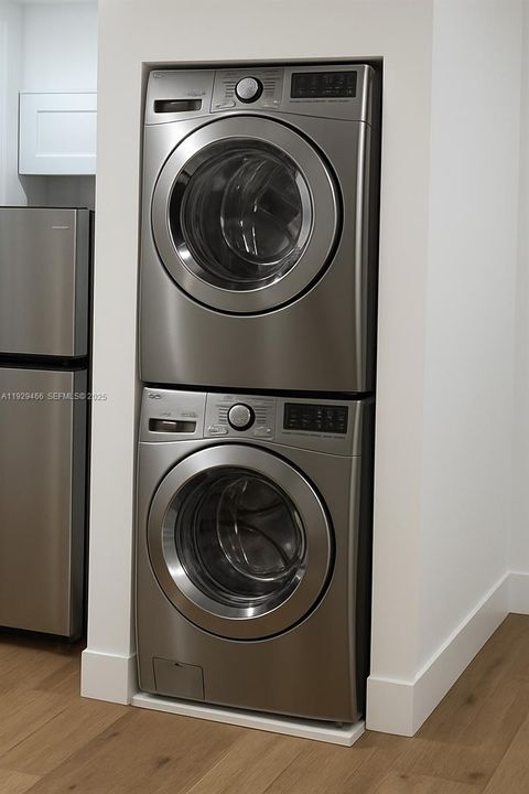 出租: $1,495 (1 贝兹, 1 浴室, 500 平方英尺)